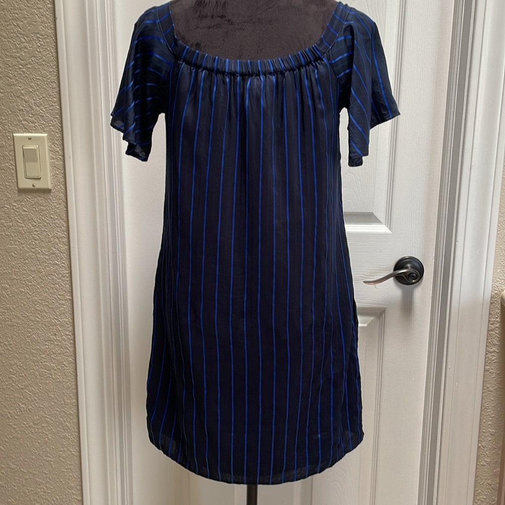 Banana Republic Blue Sheath Dress with Flutter Sleeves Size XS